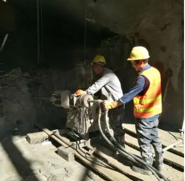 天镇水下抗分散灌浆料特点 水下不分散注浆料介绍